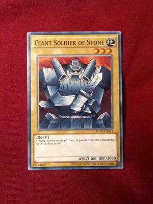 Giant soldier of stone Yu-Gi-Oh! κάρτα σαν καινούργια