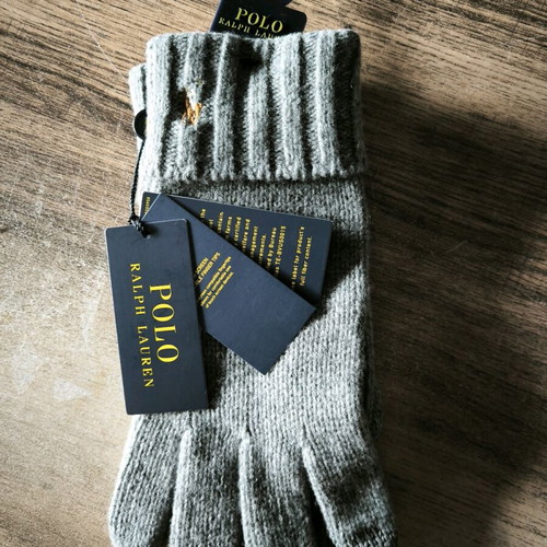 Polo Ralph Lauren gloves new, one size, gray and beige