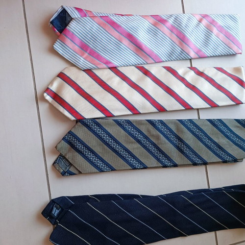 Boss ties used, pack of 56