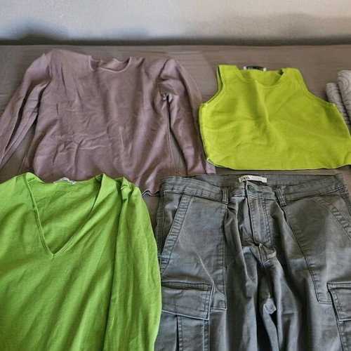 Set of 3 blouses and Zara cargo pants like new