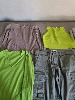 Set of 3 blouses and Zara cargo pants like new