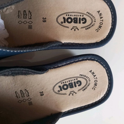 Women's slippers size 39 blue anatomic like new