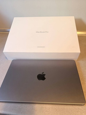 Macbook Pro 14" M1 Pro 16GB RAM 500GB SSD като нов