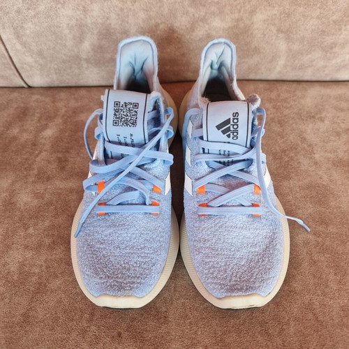 Adidas women's sneakers G27383 like new, pastel glow blue
