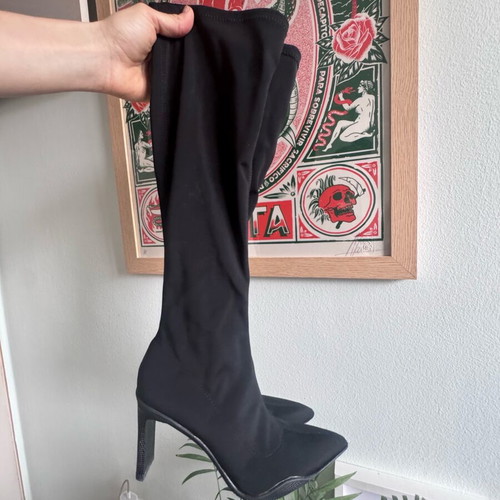 Sleeve boots black size 38 like new Bershka