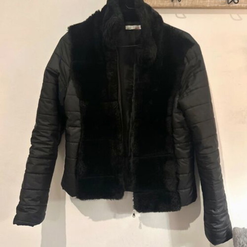 Waterproof jacket with fur like new, black, size S