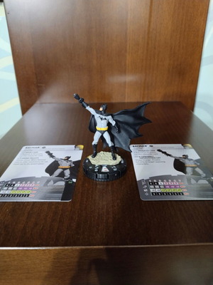 Миниатюра Heroclix Batman