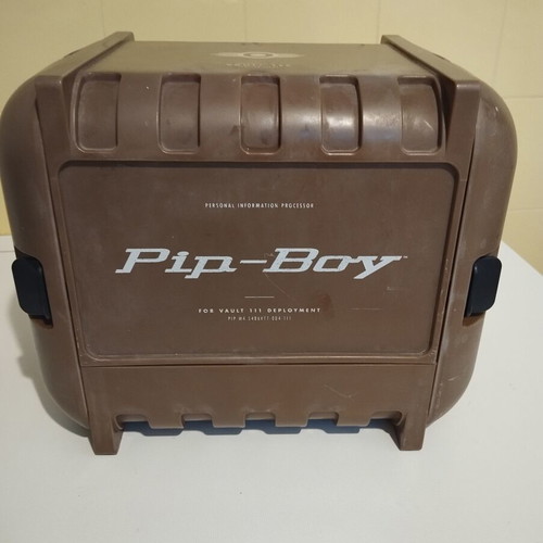 Fallout 4 Pip-Boy Edition capsule case