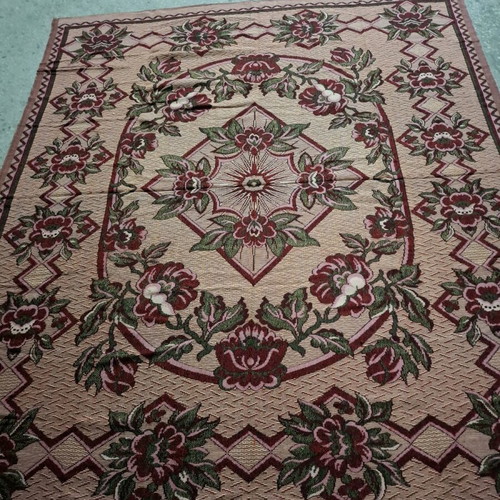 Rug like new 185x215 cm