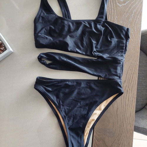 Active girl swimsuit used, one size, black, cut-out design