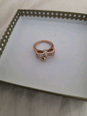 Folli Follie ring like new, size 50, rose gold