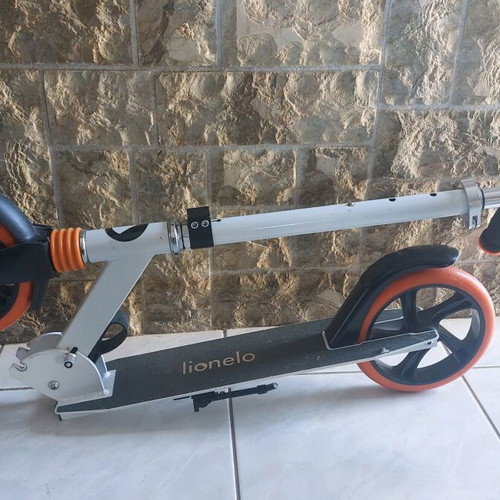 Lionelo scooter