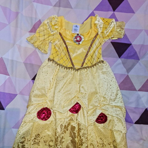 Disney Princess Bell costume like new, for 3 years old