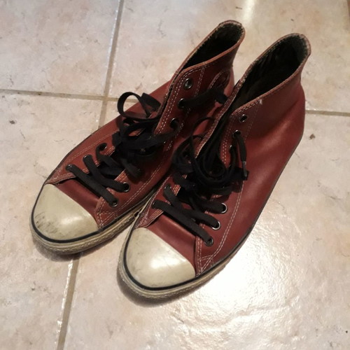 All Star V leather sneakers used, red, size 43