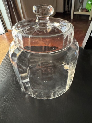 Large glass jar with matching lid like new, 3.5-4 liters