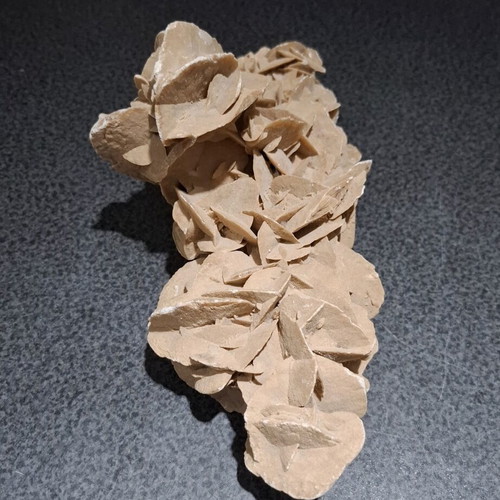 Desert Rose Collection (2 Rare Mineral Pieces - 1.16kg Total)