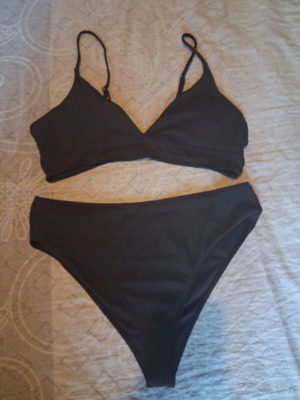 Women's swimsuit new, black, size XL with adjustable straps