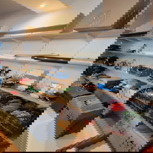 Επαγγελματικός χώρος 160 τ.μ. στη Λυκόβρυση με μεγάλη αυλή