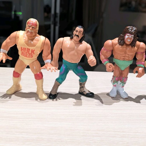 WWF Hasbro figures pack of 5, like new, vintage 90s