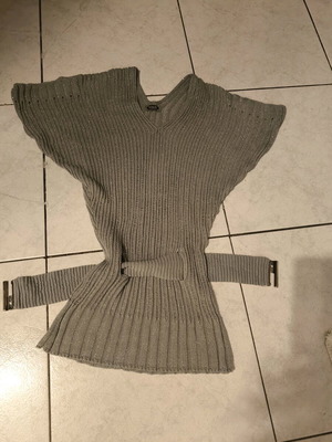 Lurex knitted long gray blouse S/M with belt like new