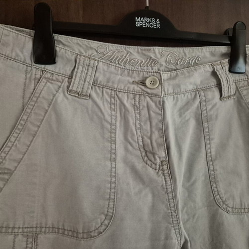 Beige jeans pants used, relaxed fit, Marks & Spencer, size L
