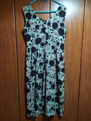 Summer floral dresses like new, sizes M and L