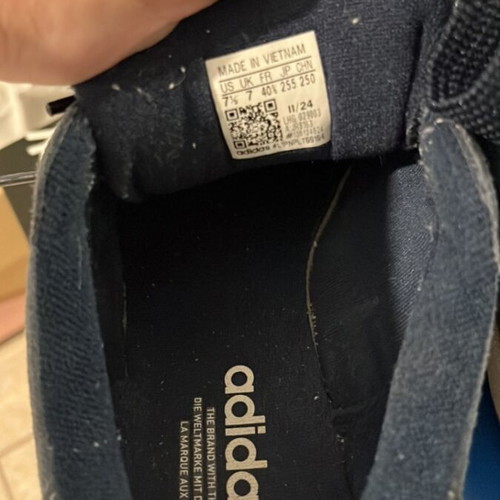 Adidas Campus sneakers navy blue, like new, size 40.5