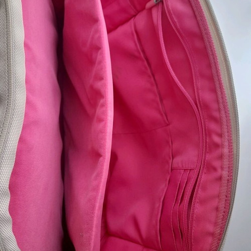 Belkin laptop bag like new, beige-pink