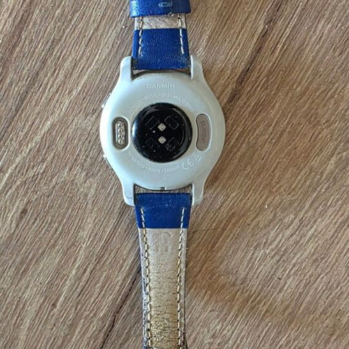 Garmin Venu 2S GPS smartwatch used with box