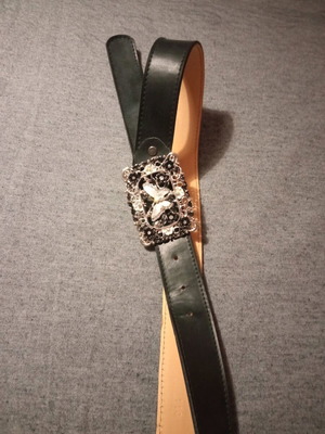 Μαύρη ζώνη με αγκράφα πεταλούδα μεταχειρισμένη, μέγεθος 95εκ