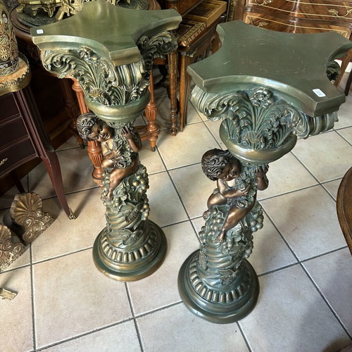 Pair of flower stands made of paste, used, excellent condition