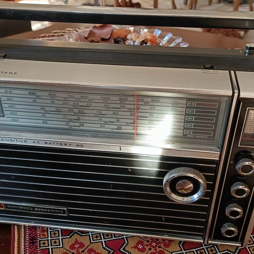 National Panasonic R-2500B φορητό ραδιόφωνο μεταχειρισμένο, 5 μπάντες, 11 τρανζίστορ