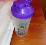 Smart Shake protein shaker, Forever Living F.I.T. series, purple lid