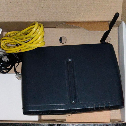 Thomson SpeedTouch 585v6 ADSL2+ Wireless Router like new