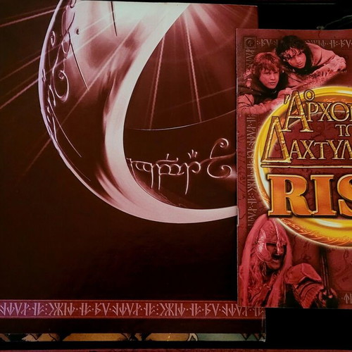 Risk Lord of the Rings board game like new