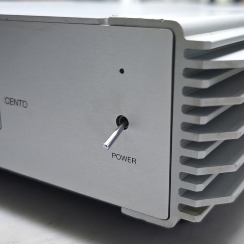 Monrio Cento amplifier