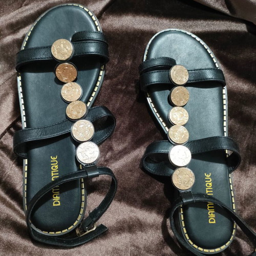 Sandals in Ancient Greek Style new, size 37, black and gold