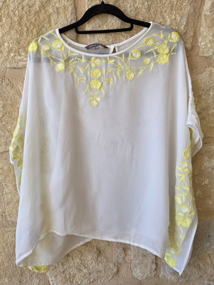 Laura Ashley embroidered kaftan blouse like new, white and yellow