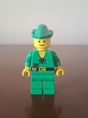 Lego Castle Classic Forestman figure green like new