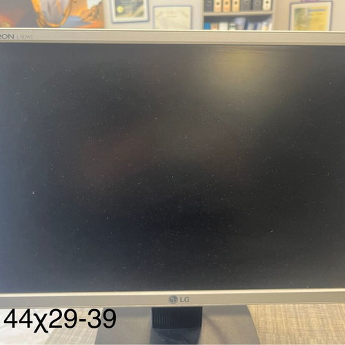 LG Flatron L192WS-SN 19” Monitor like new