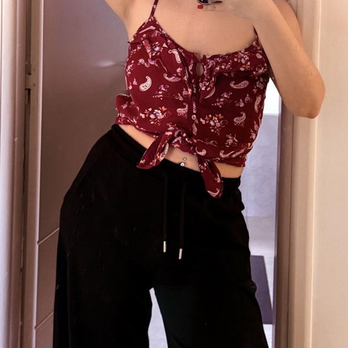 Bershka Cami Spaghetti Shirt cotton print top like new, magenta burgundy