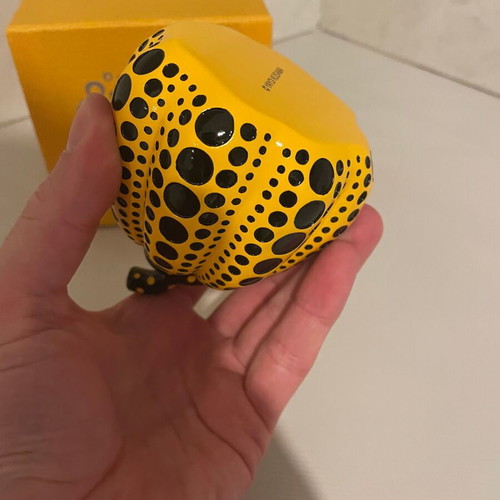 Yayoi Kusama Pumpkin sculpture new, black and yellow, 10cm