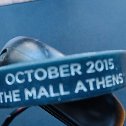 American Eagle bracelet like new, blue