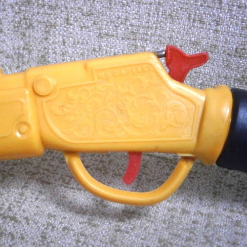 Winchester plastic toy new, Dallas, cowboy western