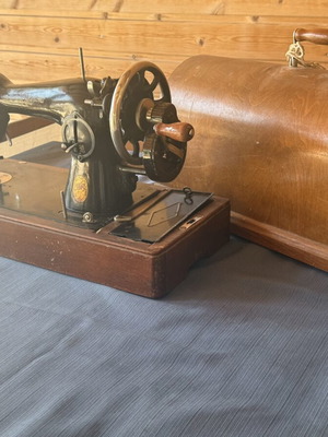 Vintage wooden hand sewing machine like new with all accessories