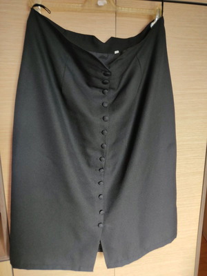 Midi vintage skirt with buttons size L/XL black