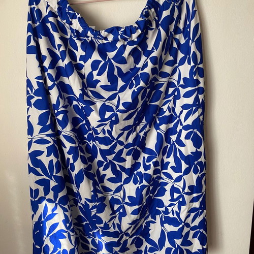 Skirt new white with blue flowers long XL