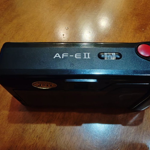 Minolta AF-E II camera like new