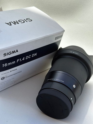 Sigma 16mm f/1.4 DC DN Contemporary lens for Canon EF-M