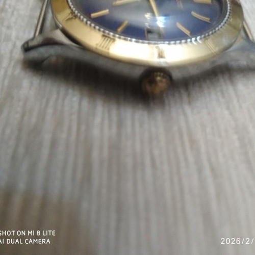 Poljot mechanical wristwatch like new, blue dial, gold bezel